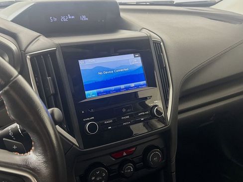 Used 2019 Subaru Crosstrek 2.0i Premium w/ Moonroof Package image 14