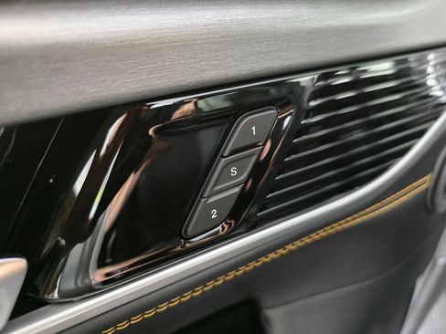 New 2026 Jeep Grand Wagoneer 4WD image 22