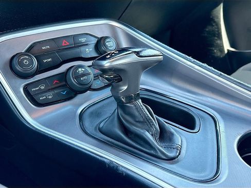 Used 2021 Dodge Challenger SXT RWD image 16