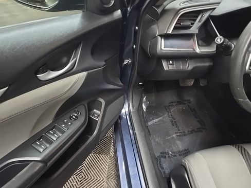 Used 2016 Honda Civic EX-T image 28