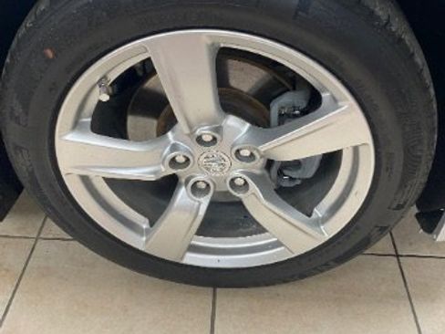 Used 2010 Nissan 370Z Touring image 21