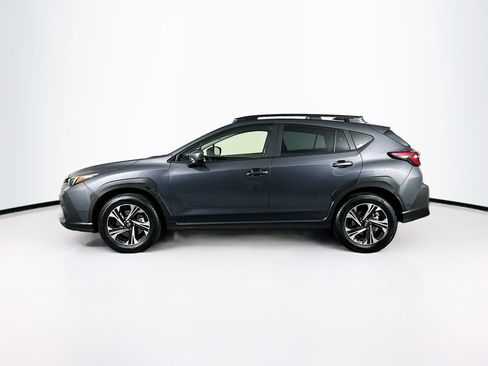 Used 2024 Subaru Crosstrek 2.0i Premium image 4