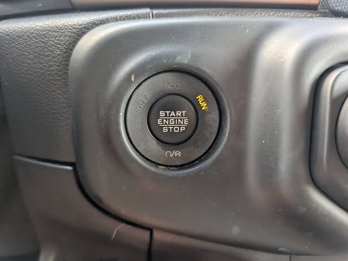 Used 2020 Jeep Wrangler Unlimited Rubicon AWD/4WD image 18
