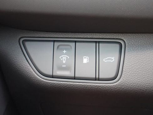 New 2025 Genesis G70 2.5T w/ Sport Prestige Package image 23