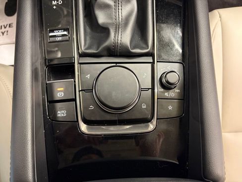 Used 2022 MAZDA MAZDA3 s image 20