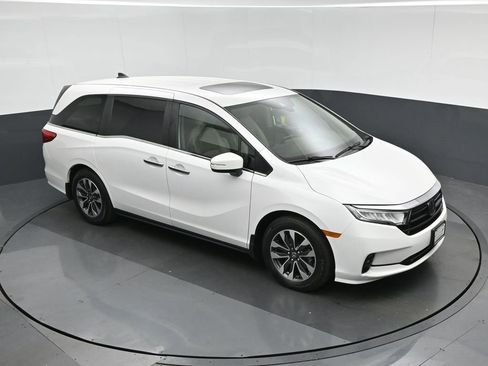 Used 2024 Honda Odyssey EX-L image 73