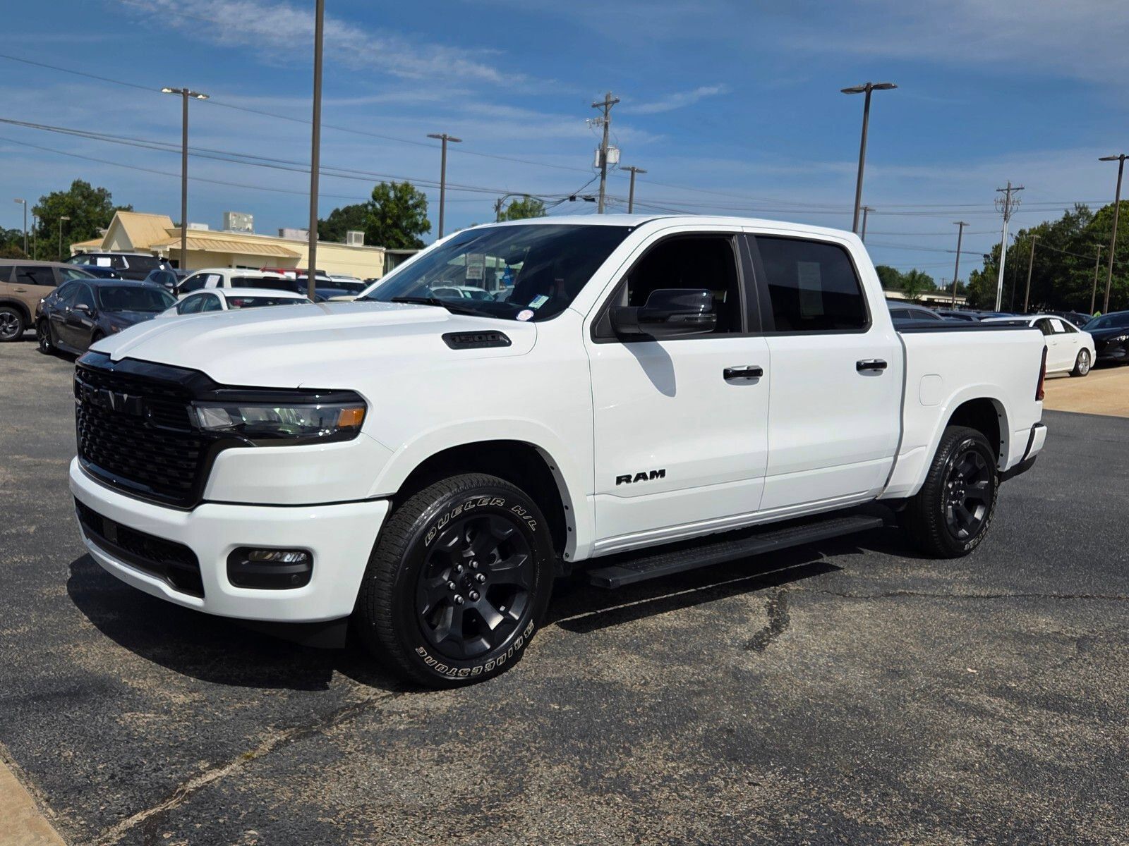 Used 2025 RAM 1500 Big Horn AWD/4WD image 3