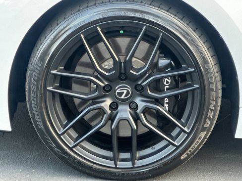 Used 2024 Lexus IS 500 image 37