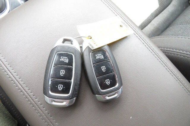 Used 2020 Hyundai Santa Fe SEL AWD/4WD image 24