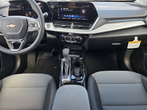 New 2026 Chevrolet Trax LT w/ Driver Confidence Package image 20