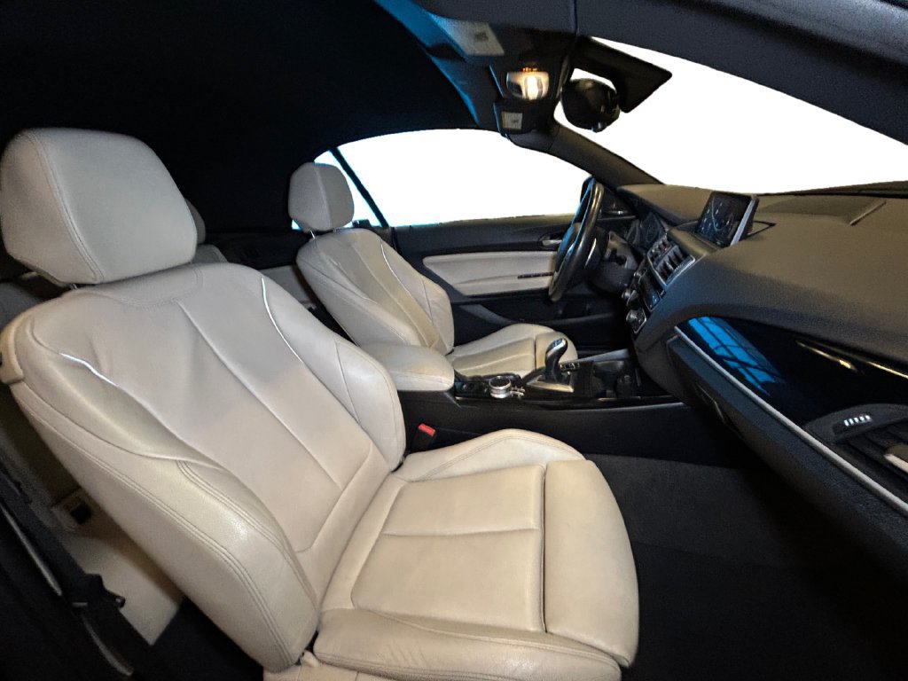 Used 2017 BMW 230i xDrive Convertible AWD/4WD image 15