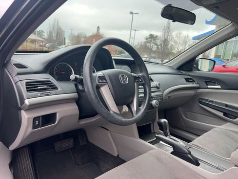 Used 2012 Honda Accord LX image 11
