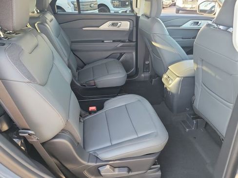 New 2026 Ford Explorer Active w/ Active Comfort Package image 18