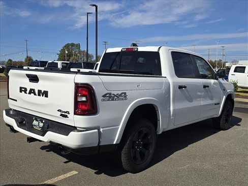 New 2026 RAM 1500 4x4 Crew Cab image 3