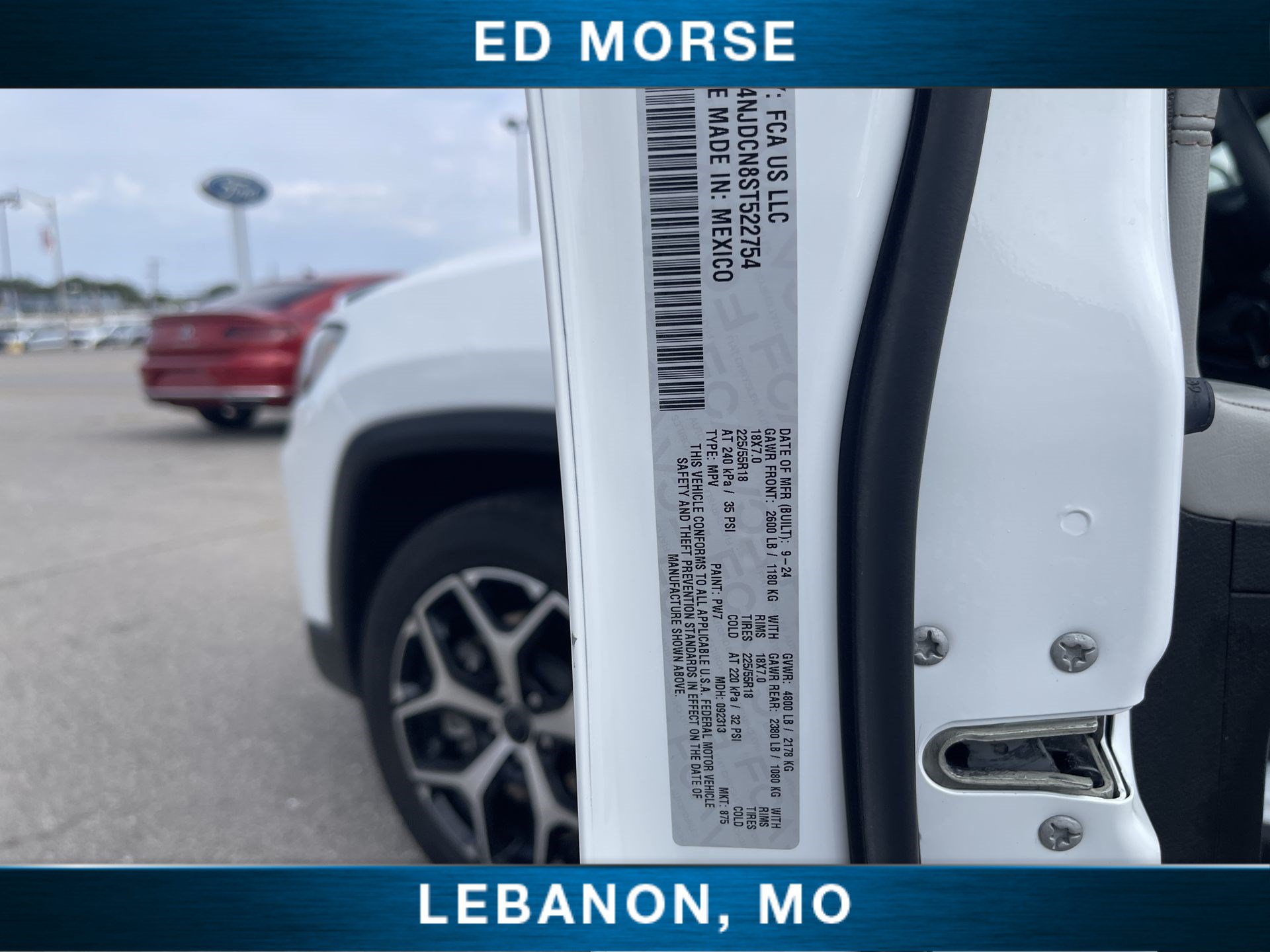 Used 2025 Jeep Compass Limited AWD/4WD image 32