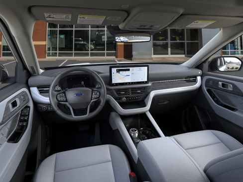 New 2026 Ford Explorer Platinum AWD/4WD image 9