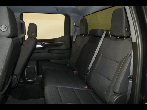 Used 2023 Chevrolet Silverado 1500 LT AWD/4WD image 32