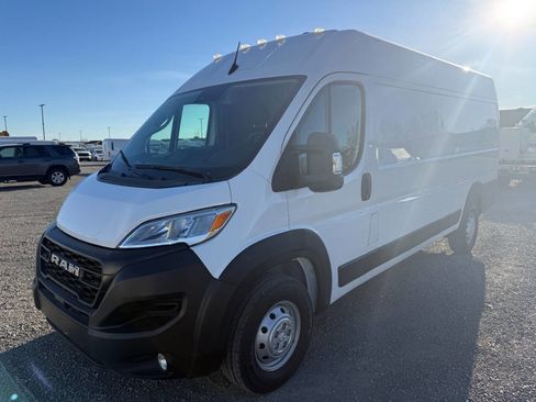 Used 2023 RAM ProMaster 3500 w/ Driver Convenience Group image 7