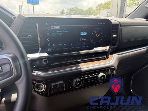 Used 2025 Chevrolet Silverado 2500 LT w/ Convenience Package AWD/4WD image 14