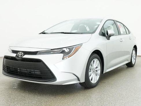 New 2026 Toyota Corolla LE FWD image 32