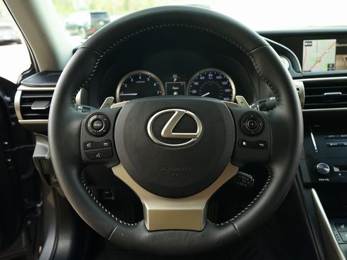 Used 2014 Lexus IS 350 image 6