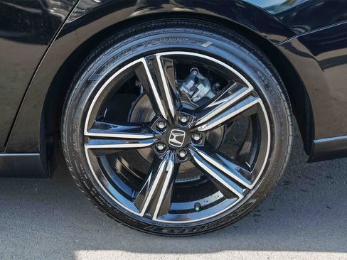 Used 2024 Honda Accord Sport image 10