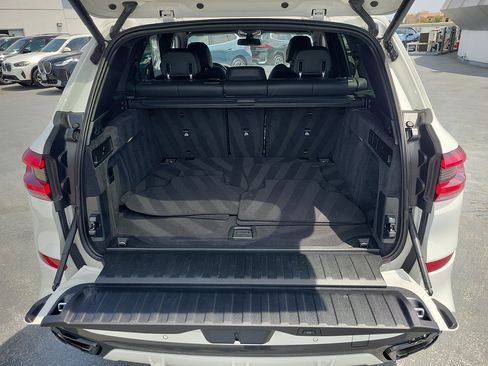 Used 2023 BMW X5 sDrive40i w/ M Sport Package RWD image 9