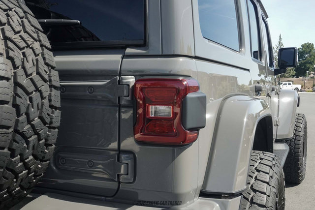 Used 2022 Jeep Wrangler Unlimited Sahara AWD/4WD image 64
