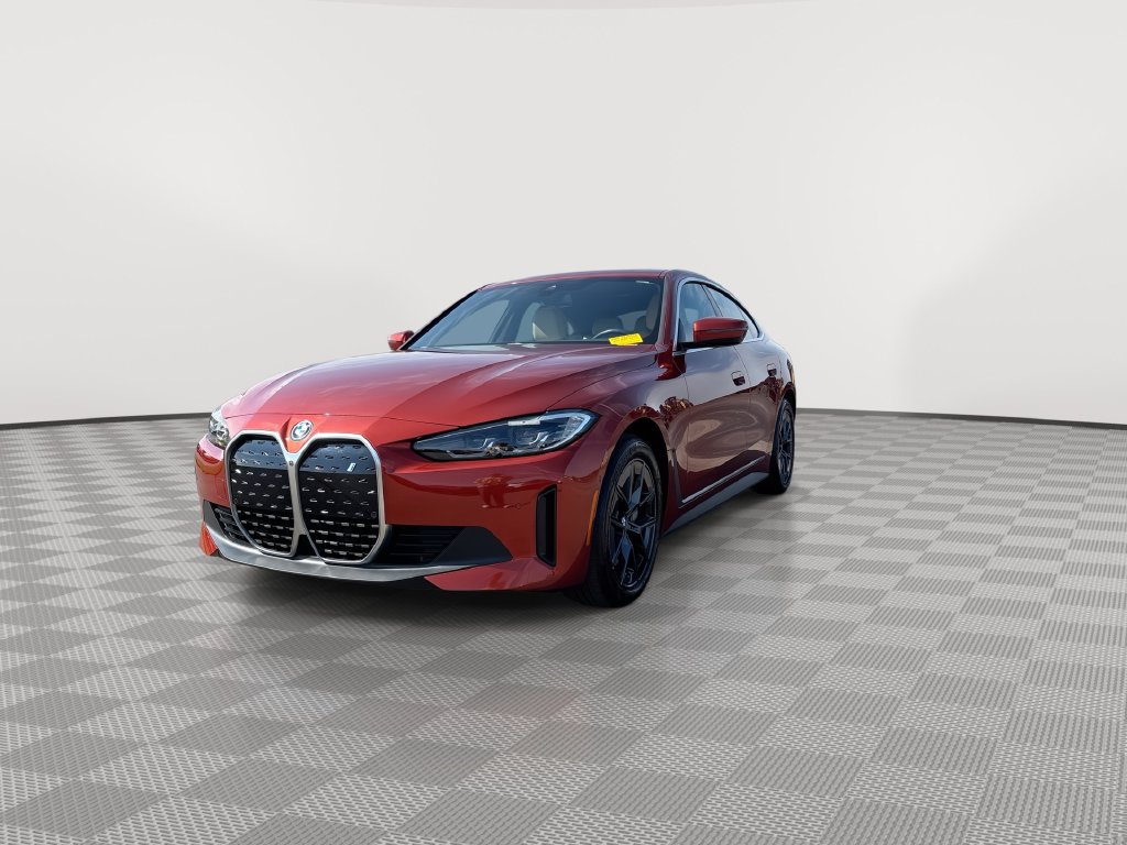 Used 2024 BMW i4 eDrive35 w/ Premium Package RWD image 5