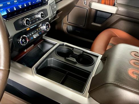 Used 2022 Ford F250 King Ranch w/ King Ranch Ultimate Package AWD/4WD image 13