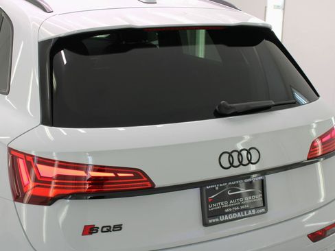 Used 2023 Audi SQ5 Premium Plus w/ Premium Plus Package AWD/4WD image 20