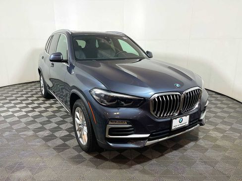 Used 2021 BMW X5 xDrive40i w/ Convenience Package image 3