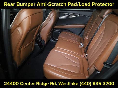 Used 2023 Lincoln Nautilus Reserve AWD/4WD image 14