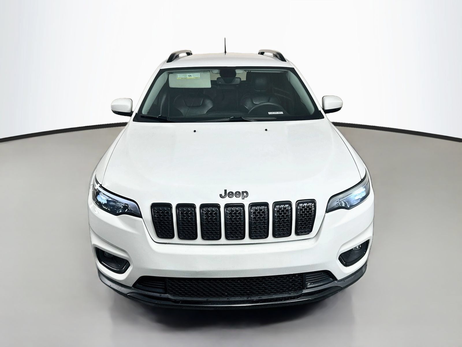 Used 2020 Jeep Cherokee Latitude Plus FWD image 2