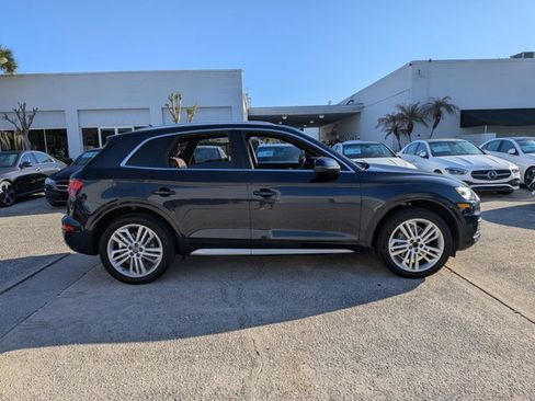Used 2019 Audi Q5 2.0T Premium Plus w/ Premium Plus Package image 4