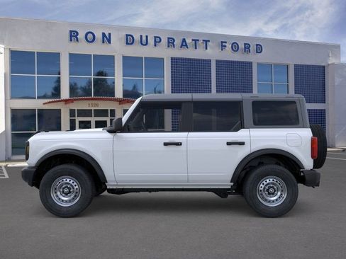 New 2025 Ford Bronco 4-Door image 4