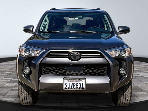Used 2023 Toyota 4Runner SR5 image 3