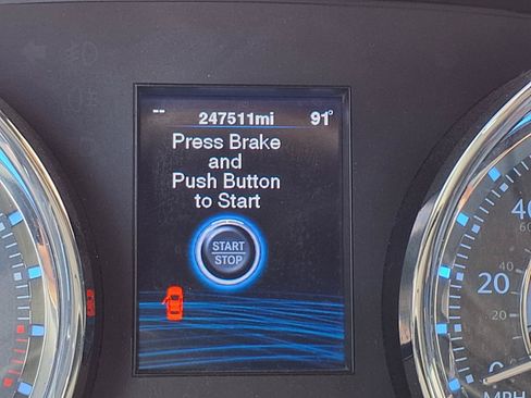 Used 2012 Chrysler 300 RWD image 23