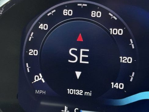 Certified 2026 Chevrolet Silverado 1500 ZR2 AWD/4WD image 17