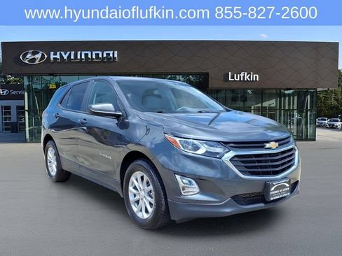 Used 2021 Chevrolet Equinox LS w/ LS Convenience Package FWD image 1