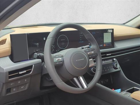 Certified 2025 Hyundai Sonata Limited FWD image 3