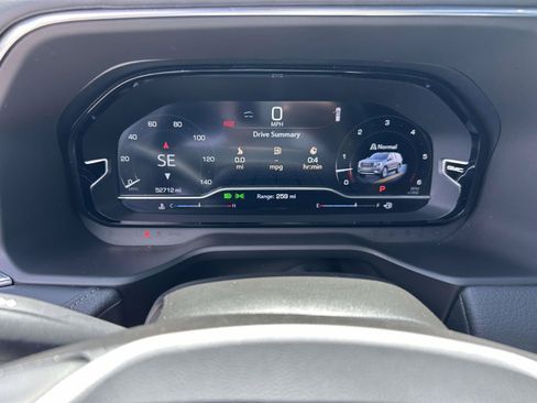 Used 2024 GMC Yukon Denali RWD image 22