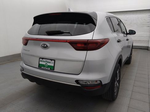 Used 2020 Kia Sportage LX AWD/4WD image 9
