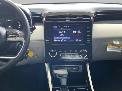 Used 2023 Hyundai Tucson SE AWD/4WD image 9