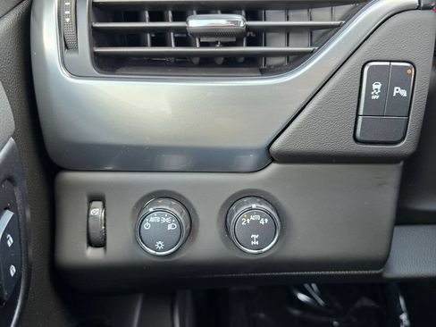 Certified 2019 Chevrolet Tahoe LS AWD/4WD image 18