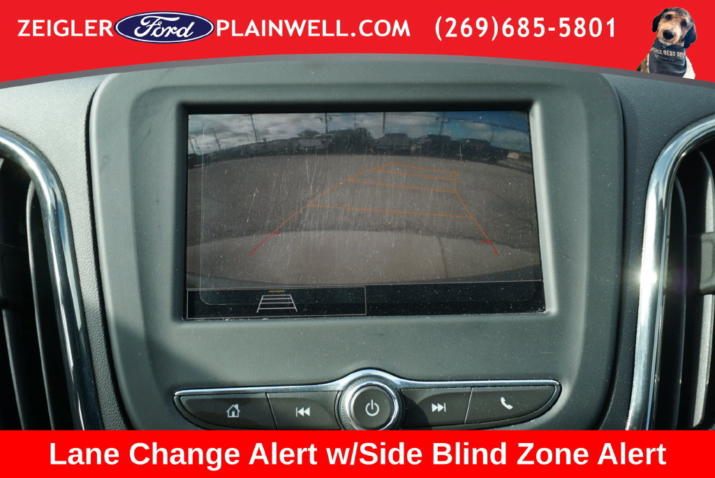 Used 2023 Chevrolet Equinox RS w/ LPO, Floor Liner Package FWD image 19