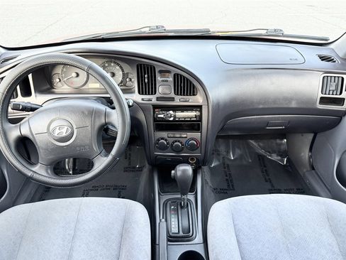 Used 2006 Hyundai Elantra GLS FWD image 47
