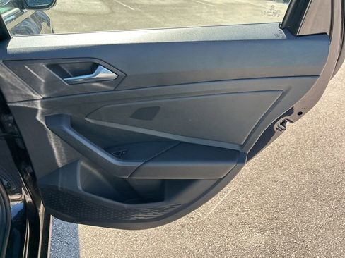 Used 2025 Volkswagen Jetta Sport image 45