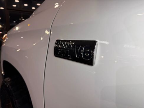 Used 2016 Toyota Tundra Limited image 37