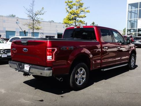 Used 2017 Ford F150 XLT w/ Equipment Group 302A Luxury AWD/4WD image 9